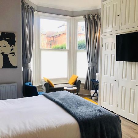 Canterbury Accommodations With Free Car Park Onsite And High Speed Wifi 외부 사진