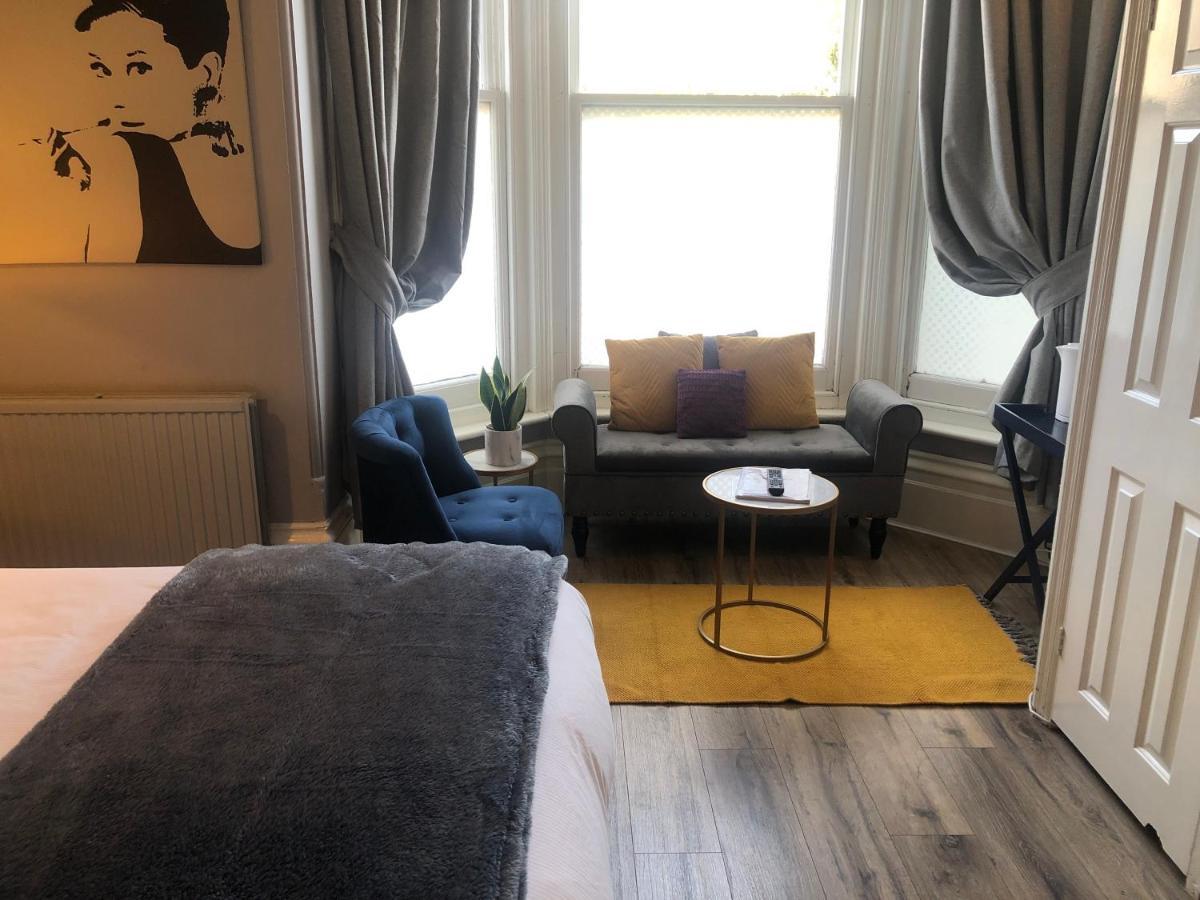 Canterbury Accommodations With Free Car Park Onsite And High Speed Wifi 외부 사진