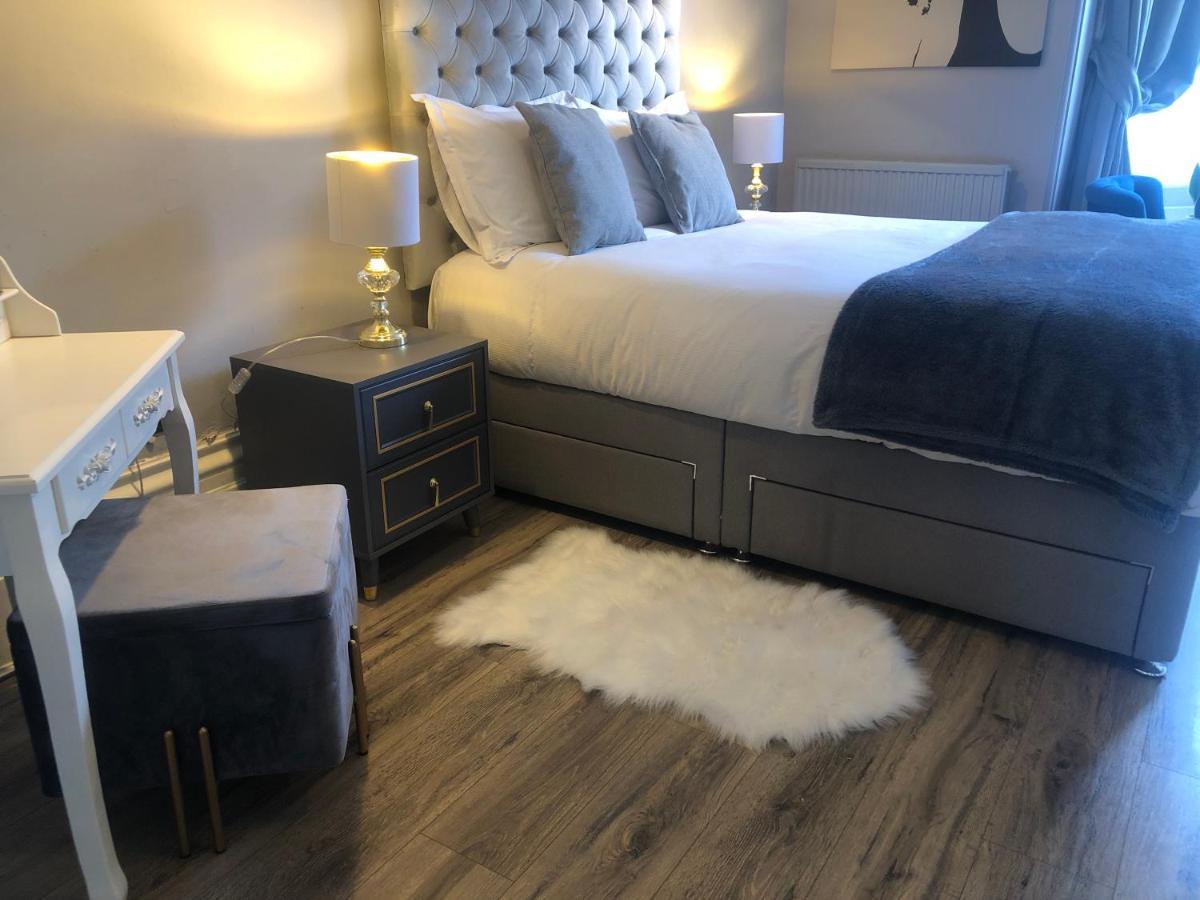 Canterbury Accommodations With Free Car Park Onsite And High Speed Wifi 외부 사진
