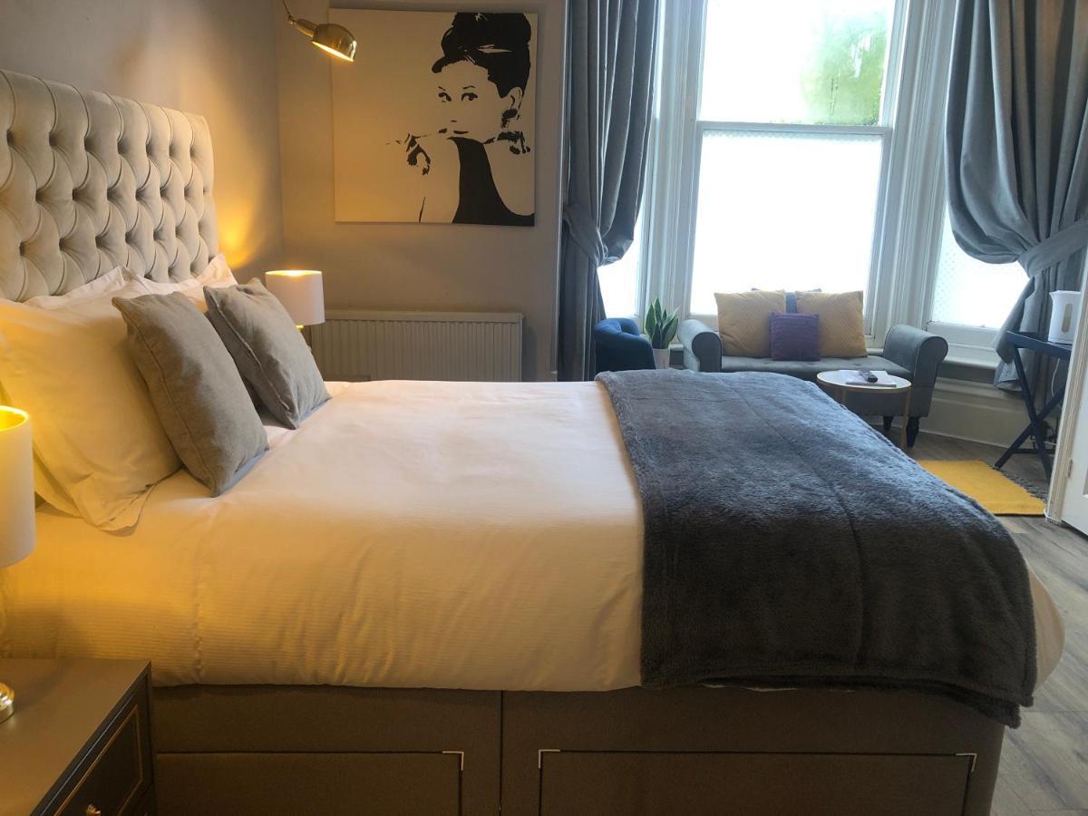 Canterbury Accommodations With Free Car Park Onsite And High Speed Wifi 외부 사진