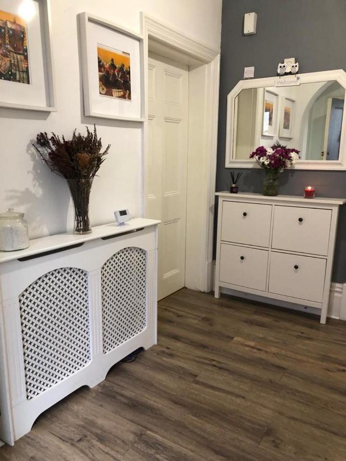 Canterbury Accommodations With Free Car Park Onsite And High Speed Wifi 외부 사진