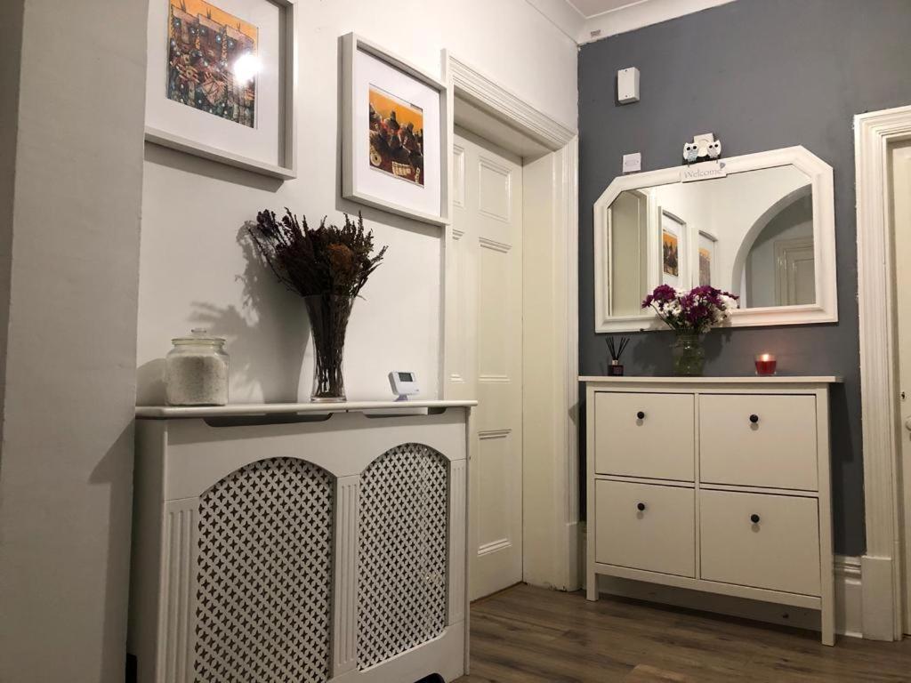 Canterbury Accommodations With Free Car Park Onsite And High Speed Wifi 외부 사진
