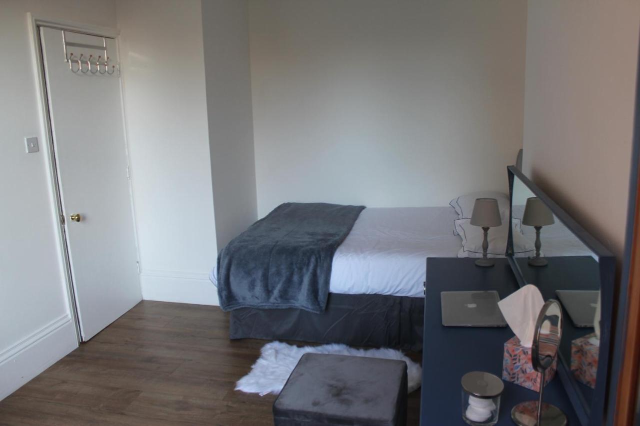 Canterbury Accommodations With Free Car Park Onsite And High Speed Wifi 외부 사진