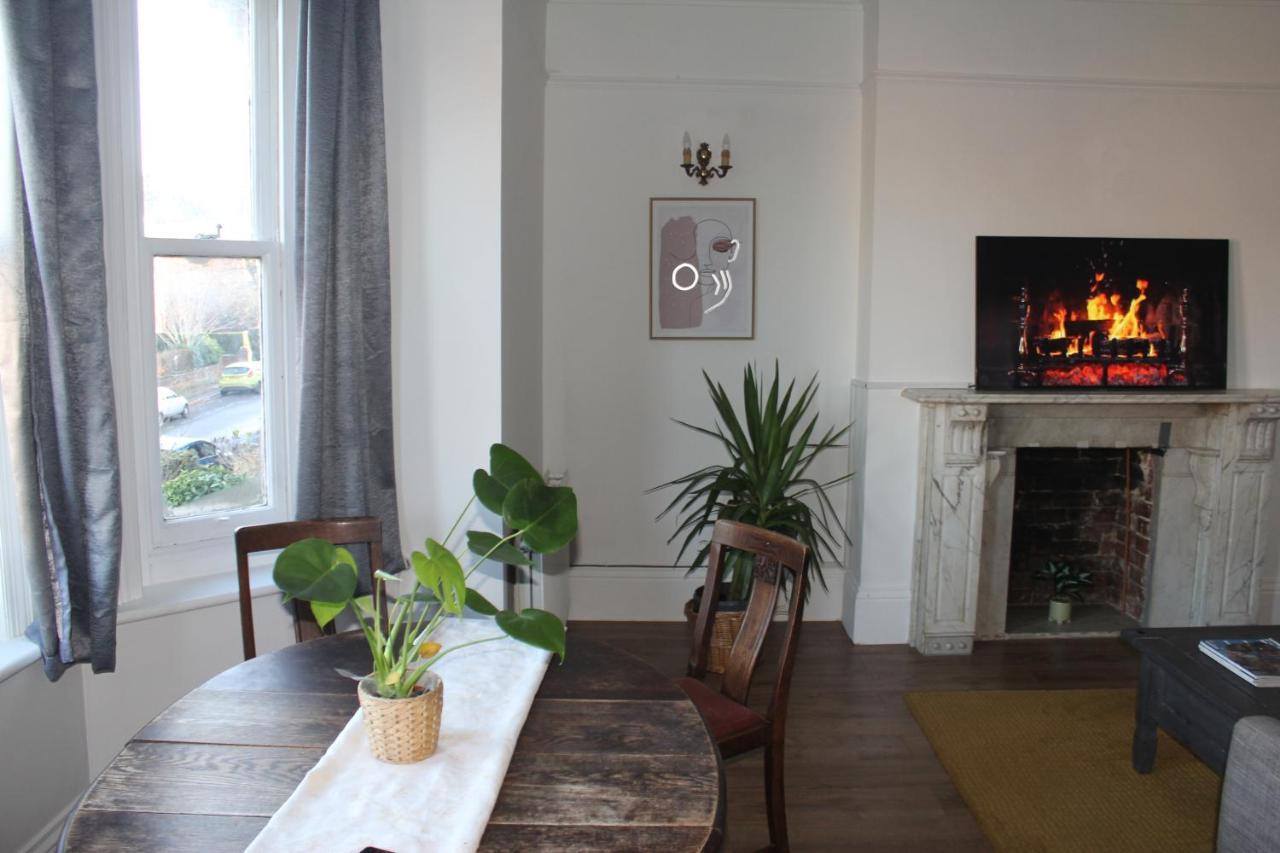 Canterbury Accommodations With Free Car Park Onsite And High Speed Wifi 외부 사진